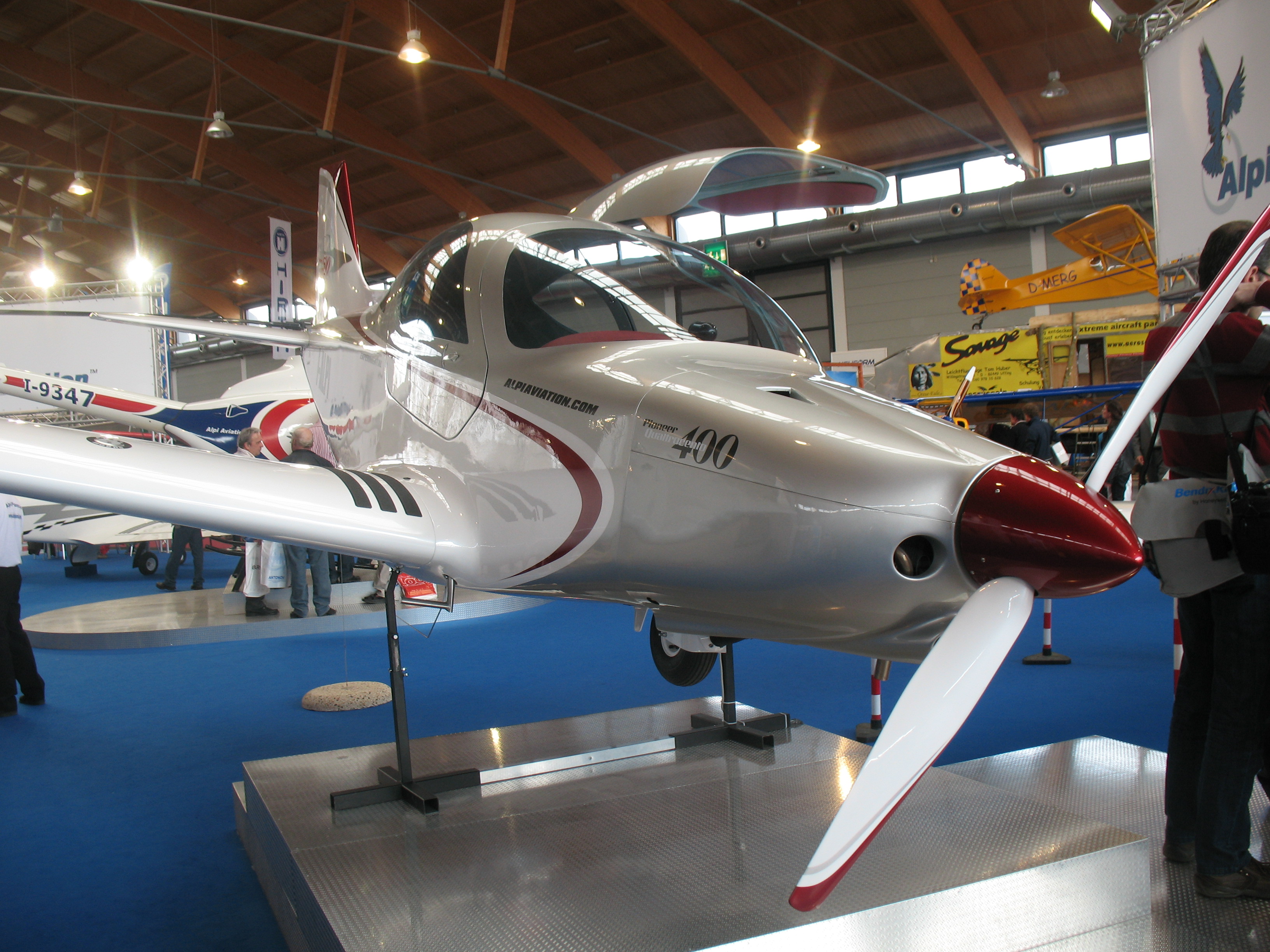 https://www.baialupo.com/gallery/2009-04-friedrichshafen/IMG_3182.jpg