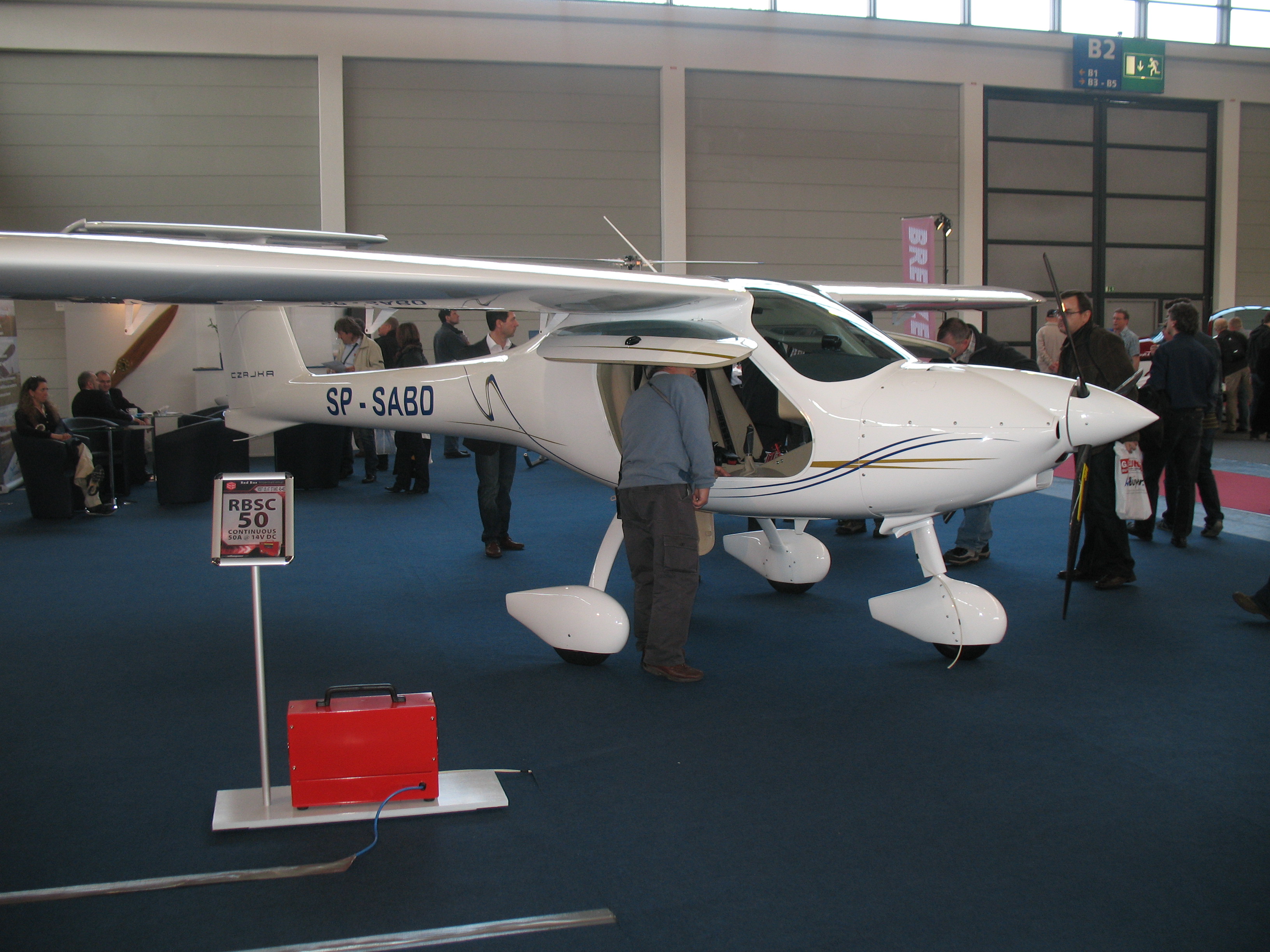 https://www.baialupo.com/gallery/2009-04-friedrichshafen/IMG_3191.jpg