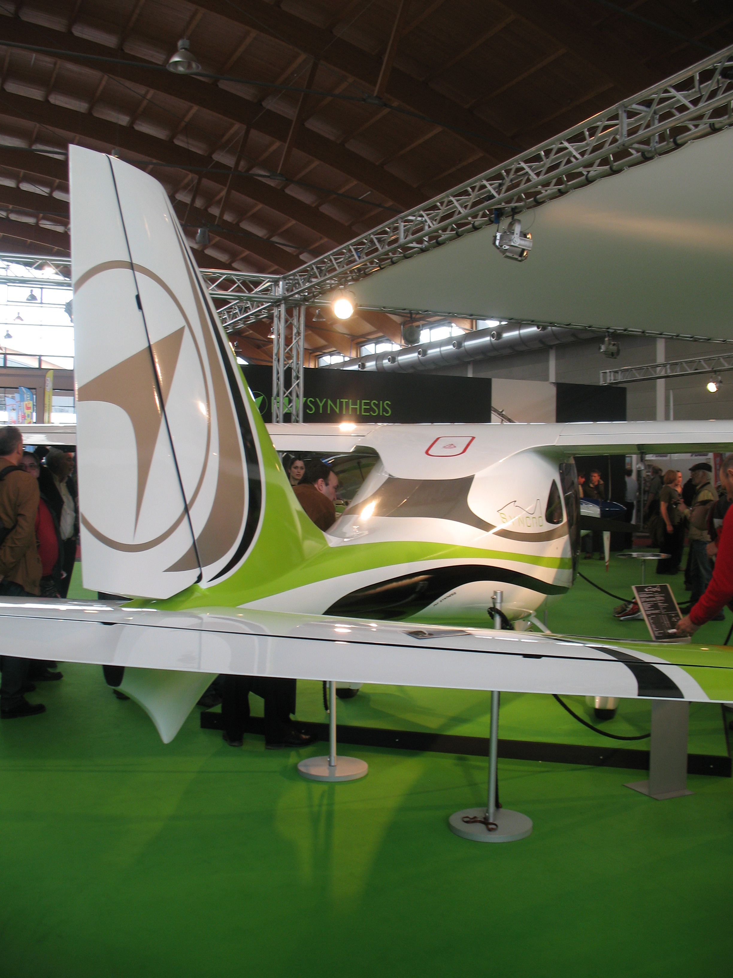 https://www.baialupo.com/gallery/2009-04-friedrichshafen/IMG_3208.jpg