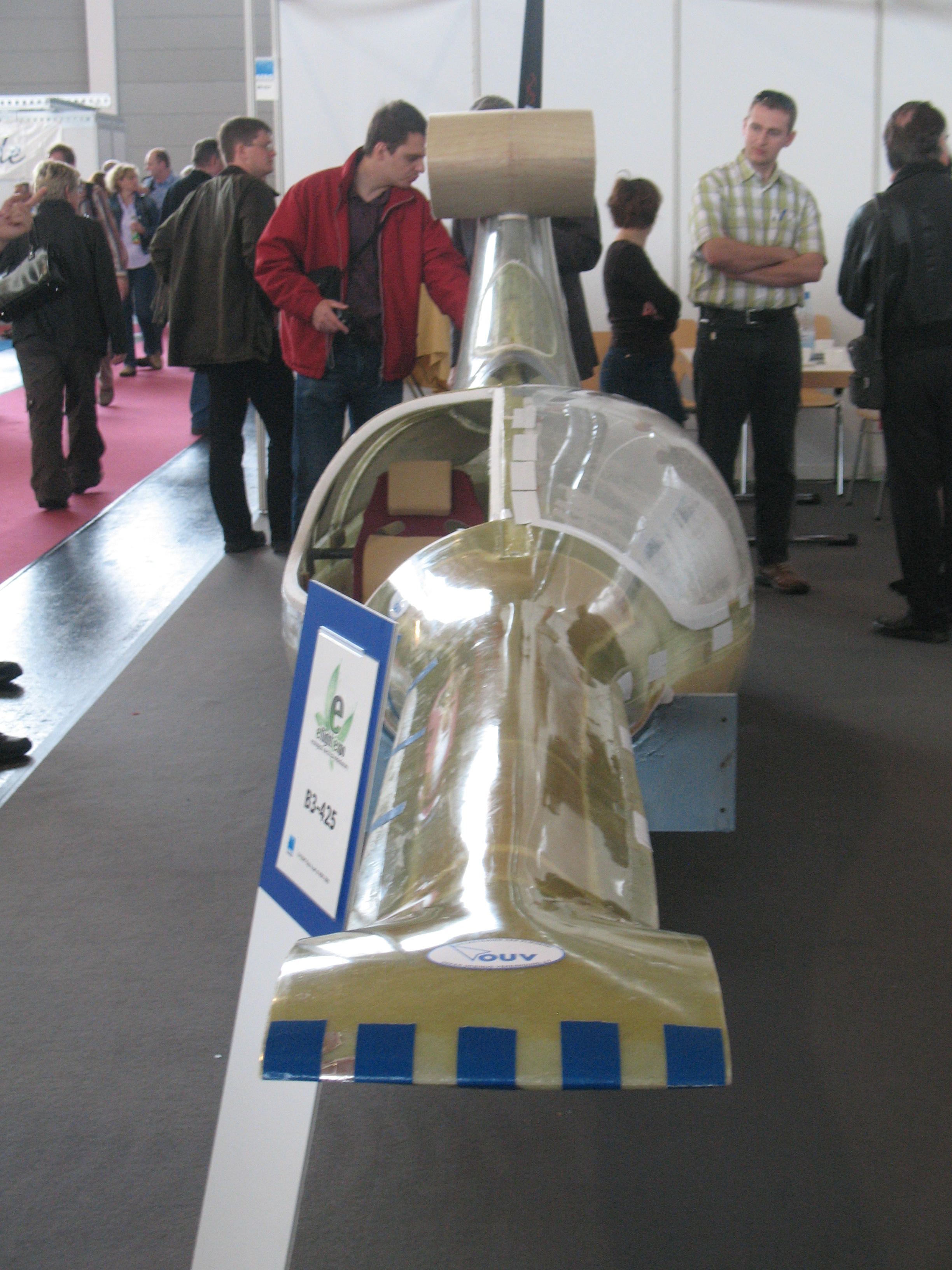 https://www.baialupo.com/gallery/2009-04-friedrichshafen/IMG_3214.jpg
