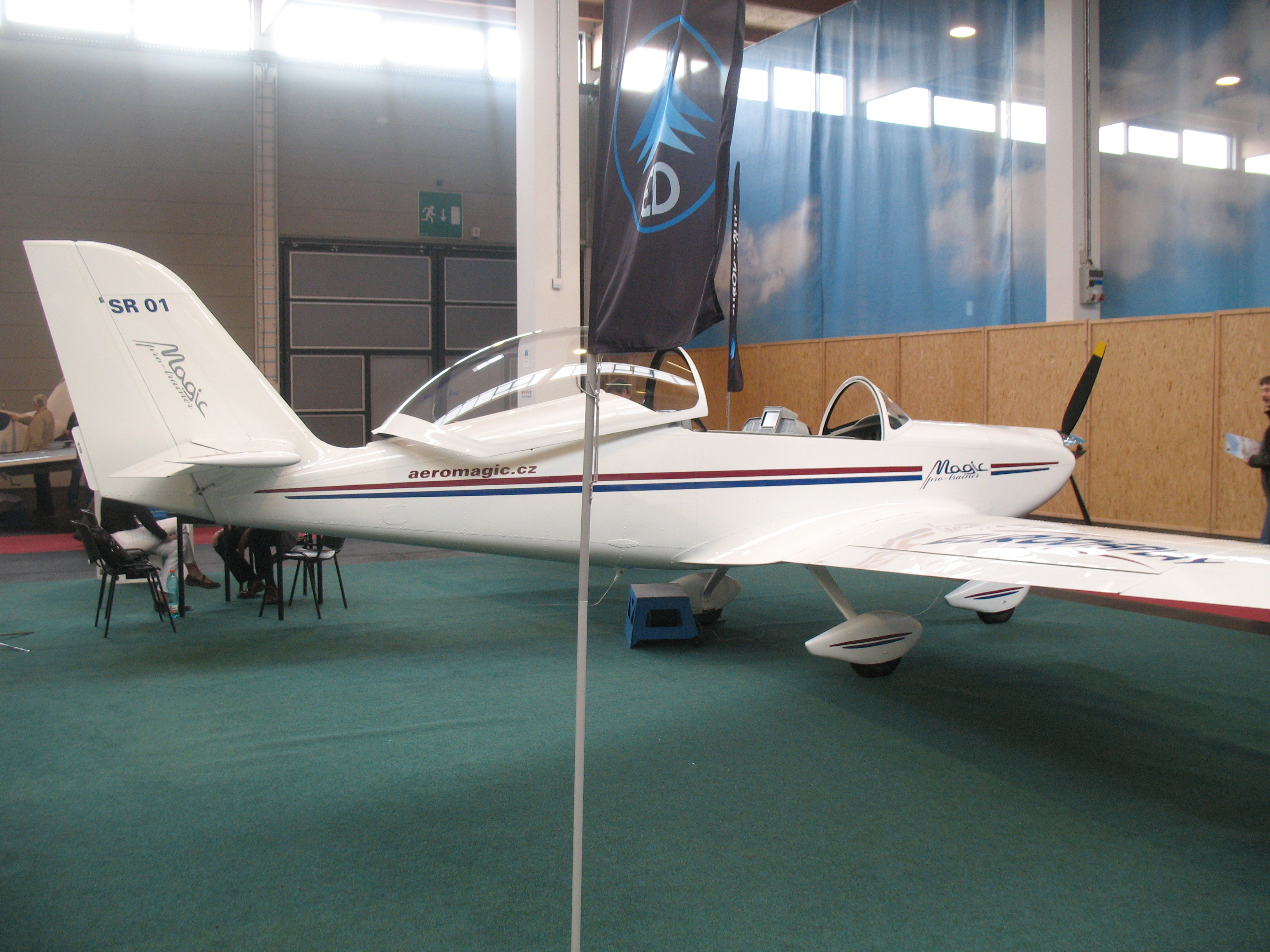 https://www.baialupo.com/gallery/2009-04-friedrichshafen/IMG_3222.jpg