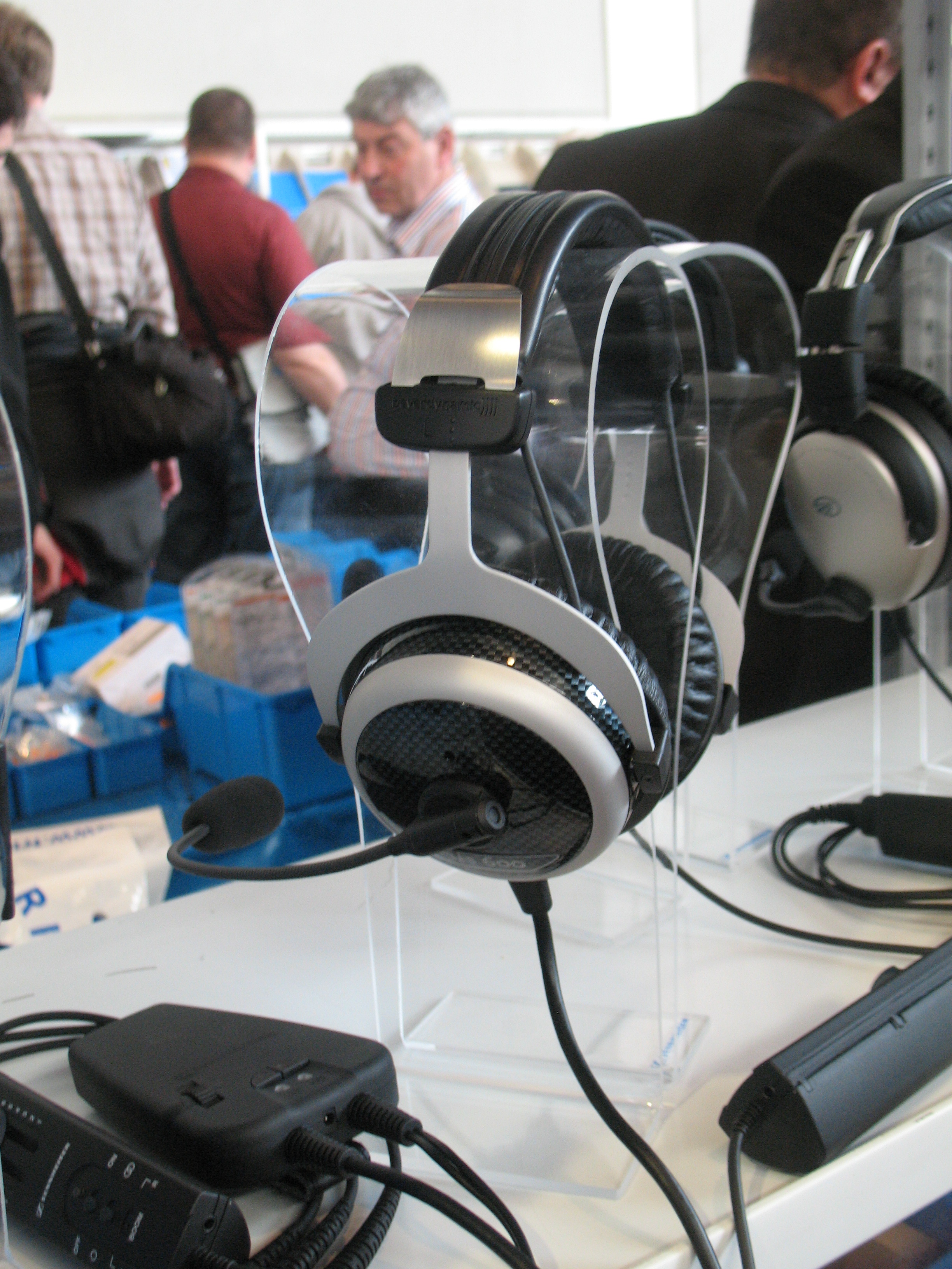 https://www.baialupo.com/gallery/2009-04-friedrichshafen/IMG_3233.jpg