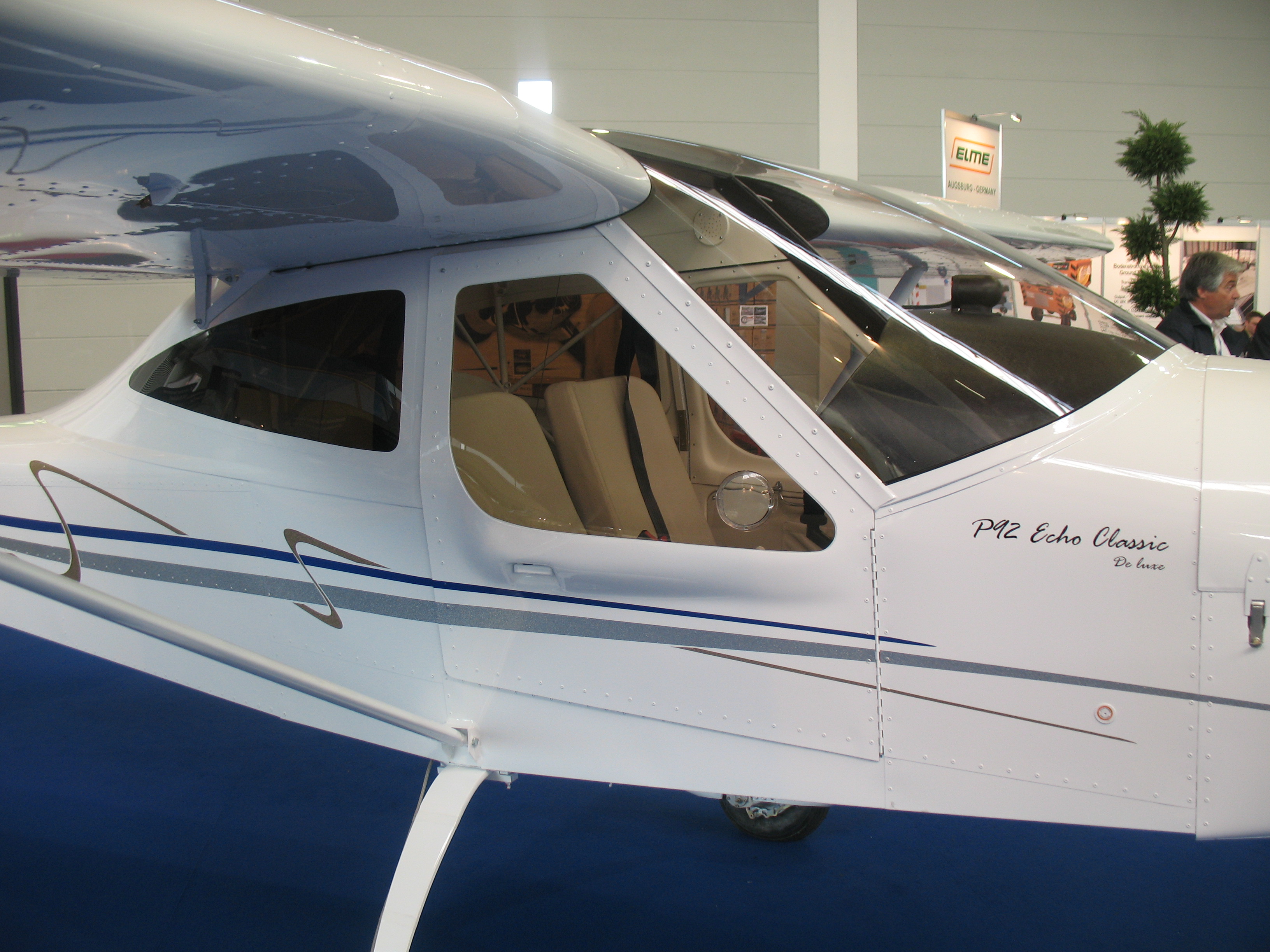 https://www.baialupo.com/gallery/2009-04-friedrichshafen/IMG_3245.jpg
