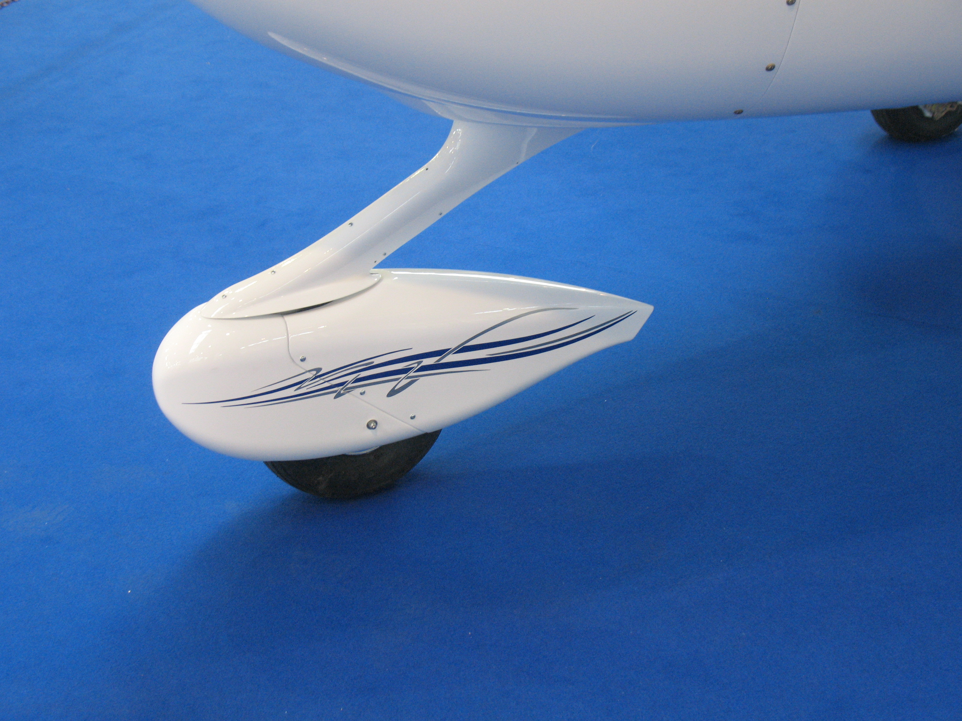 https://www.baialupo.com/gallery/2009-04-friedrichshafen/IMG_3248.jpg