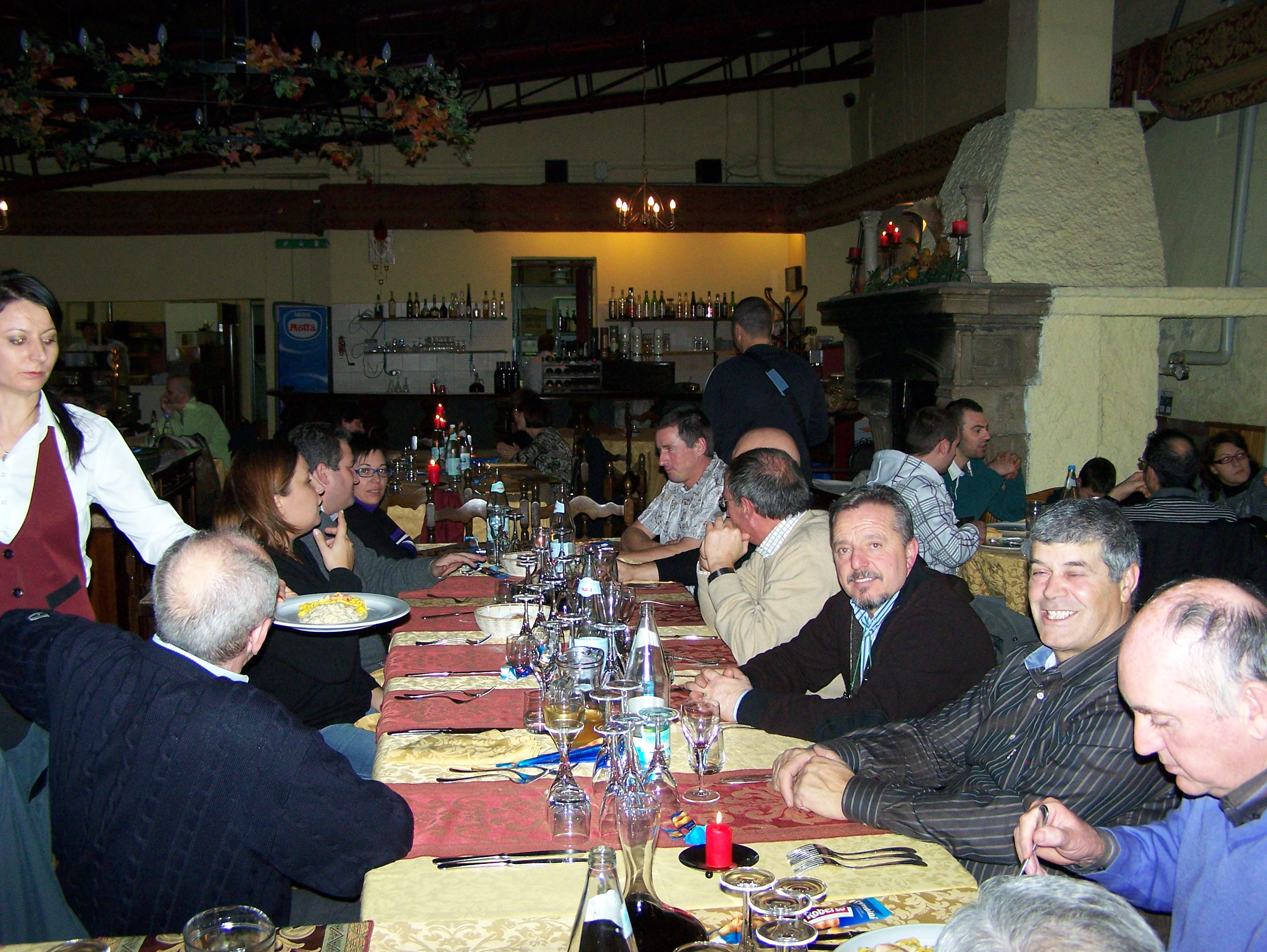 https://www.baialupo.com/gallery/2009-11-cena-baia/100_1640.jpg