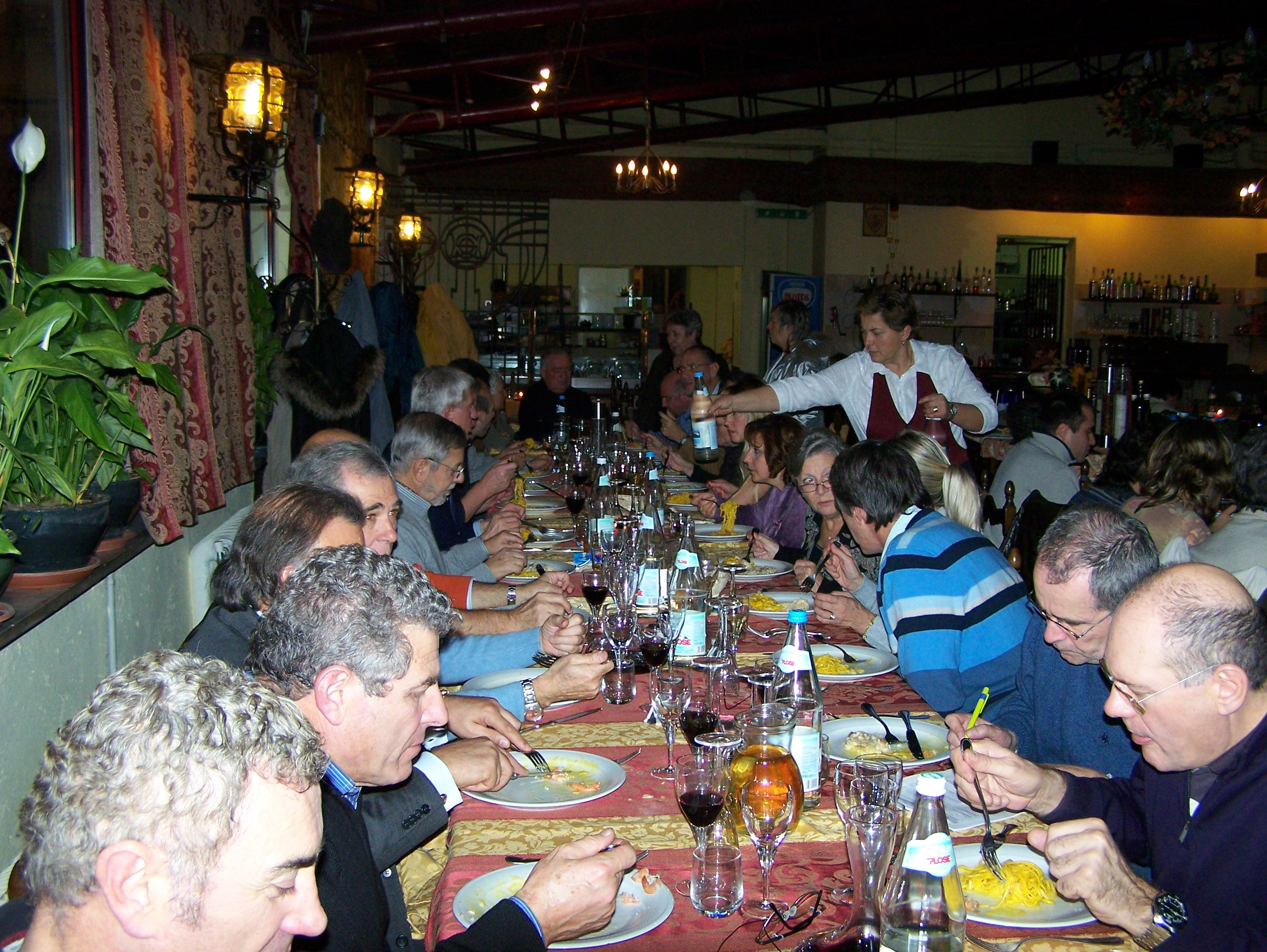 https://www.baialupo.com/gallery/2009-11-cena-baia/100_1642.jpg