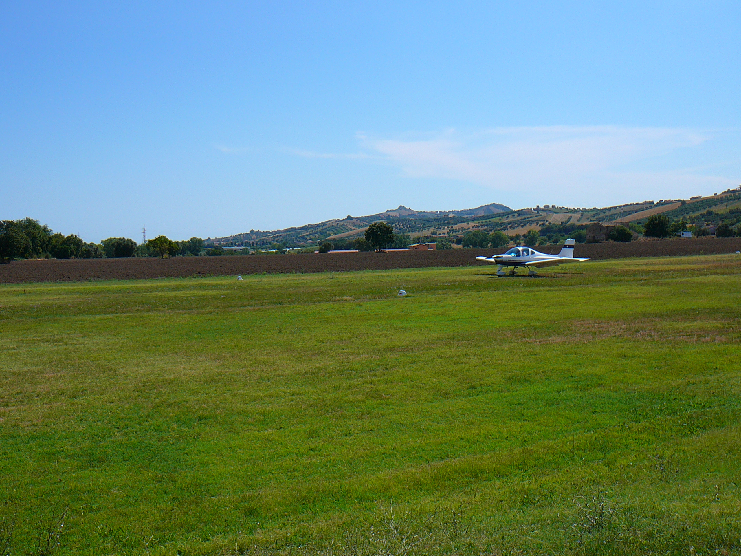 https://www.baialupo.com/gallery/2010-07-puglia/2010-07-27-111720.Panasonic-DMC-TZ1.jpg
