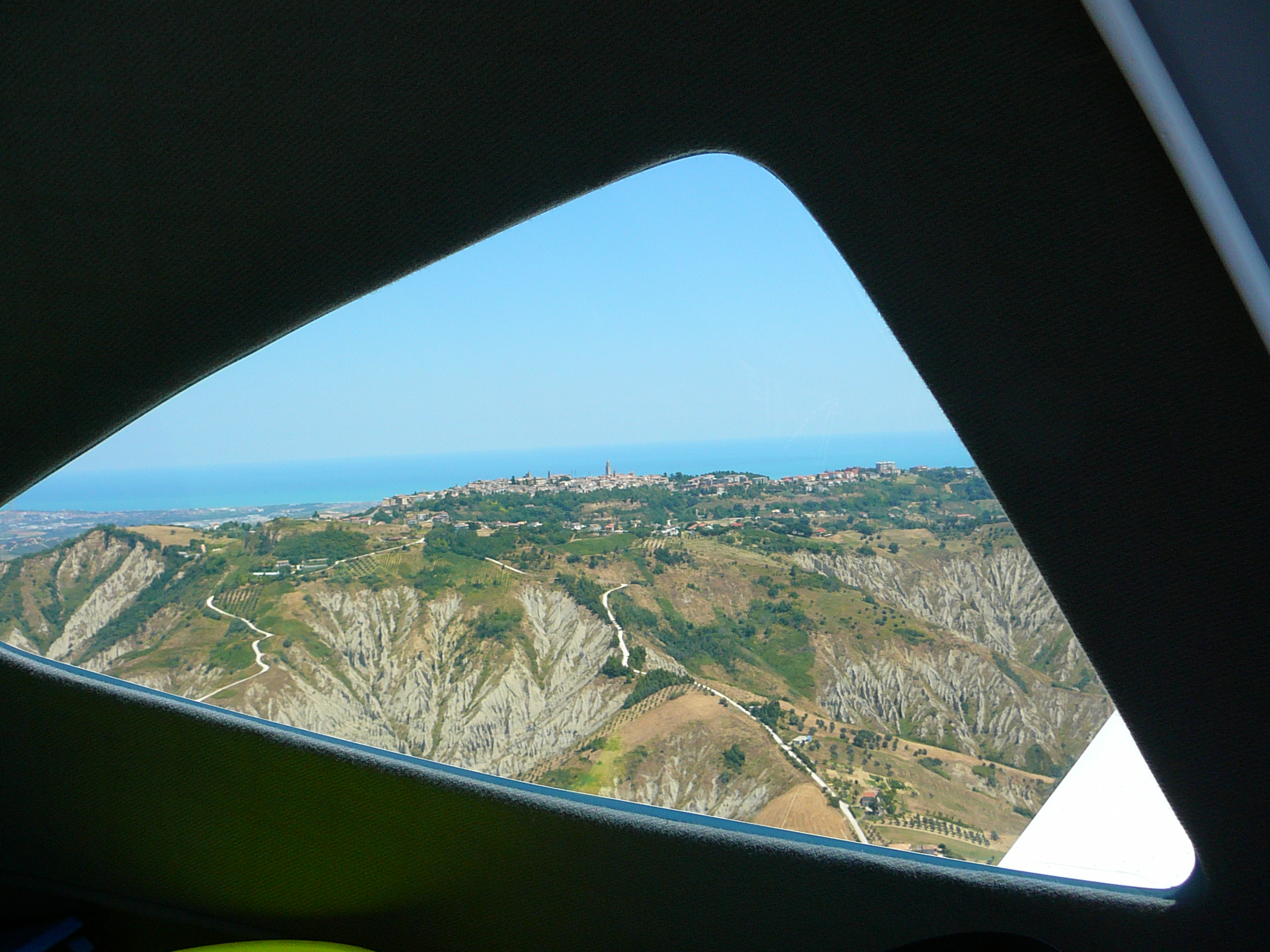 https://www.baialupo.com/gallery/2010-07-puglia/2010-07-27-122620.Panasonic-DMC-TZ1.jpg