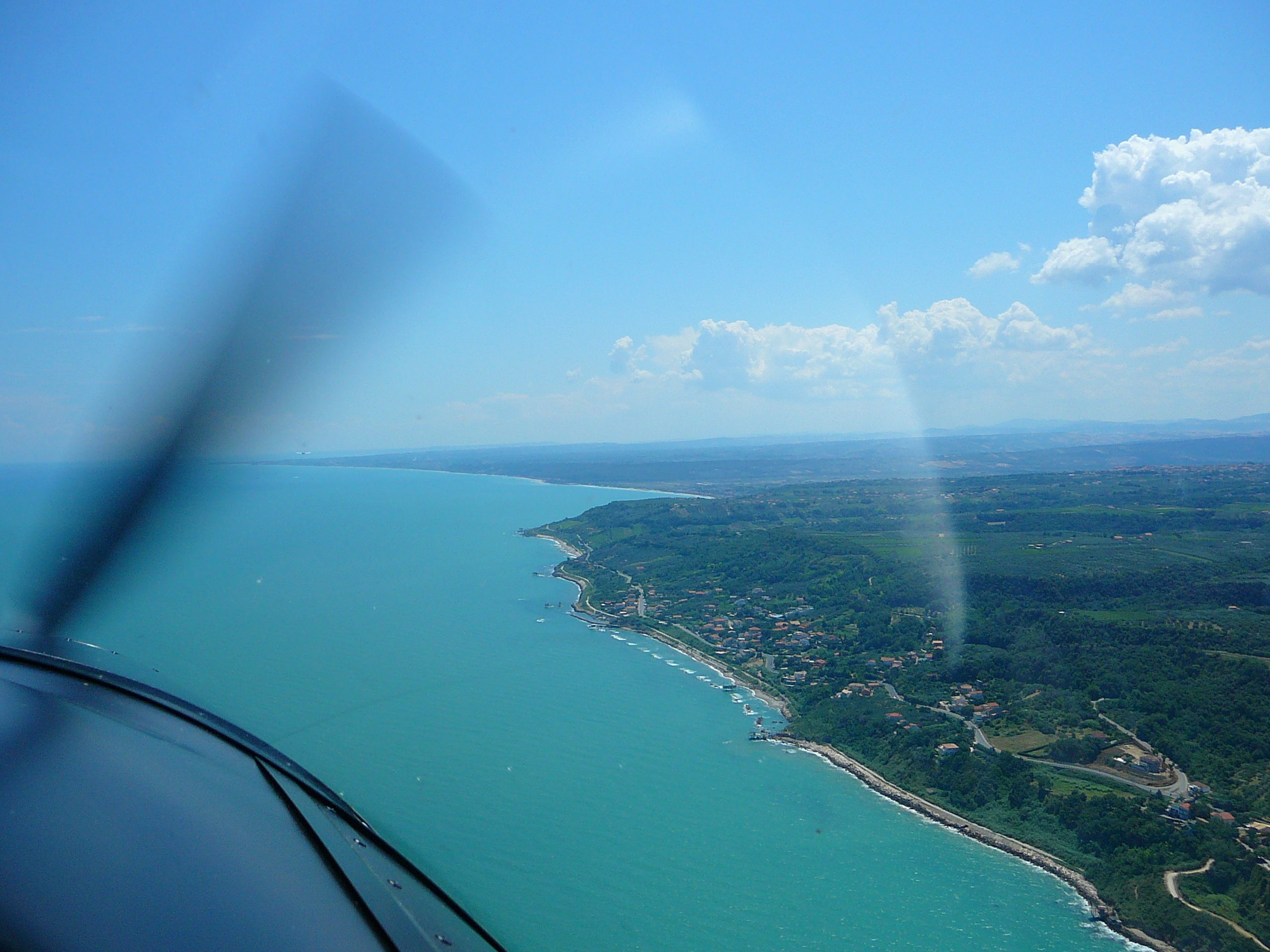 https://www.baialupo.com/gallery/2010-07-puglia/2010-07-27-124944.Panasonic-DMC-TZ1.jpg