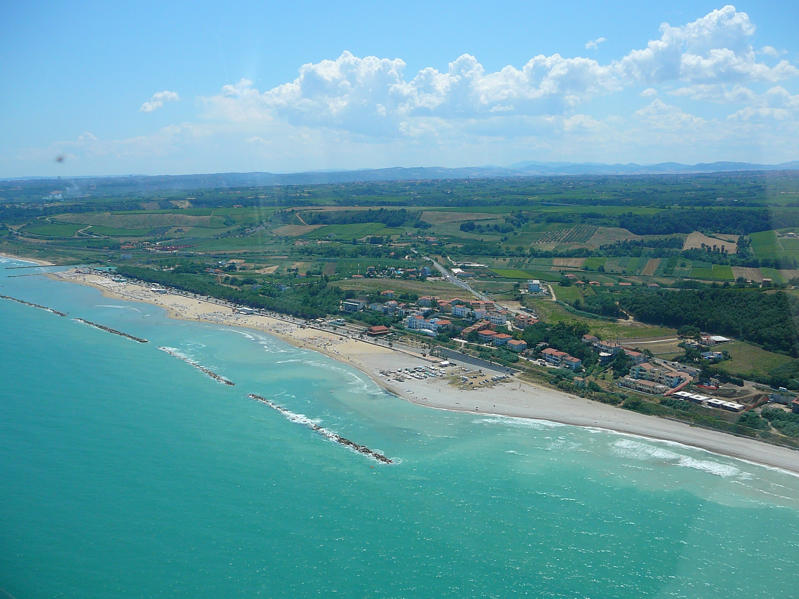 https://www.baialupo.com/gallery/2010-07-puglia/2010-07-27-125438.Panasonic-DMC-TZ1.jpg