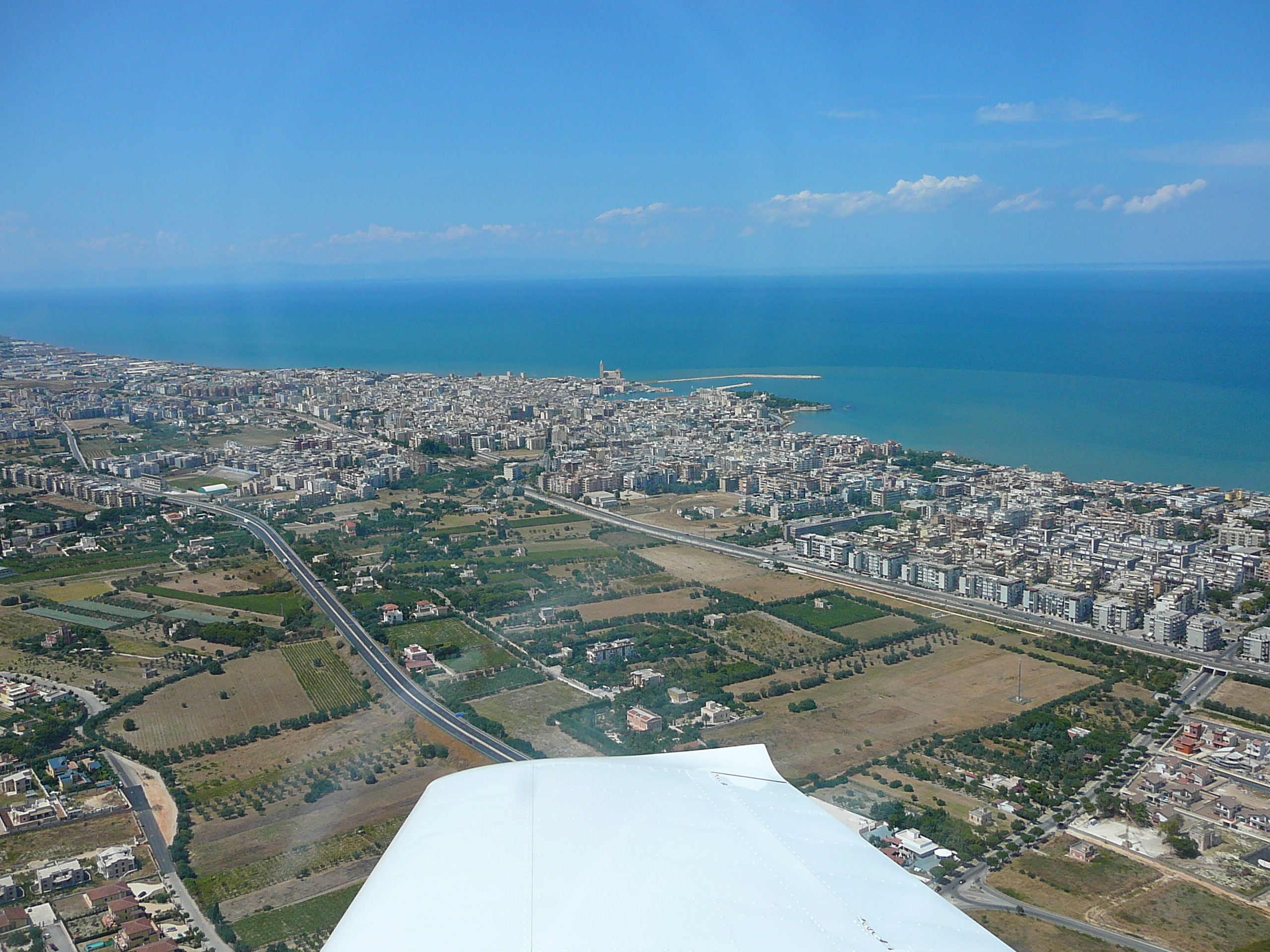 https://www.baialupo.com/gallery/2010-07-puglia/2010-07-27-141800.Panasonic-DMC-TZ1.jpg