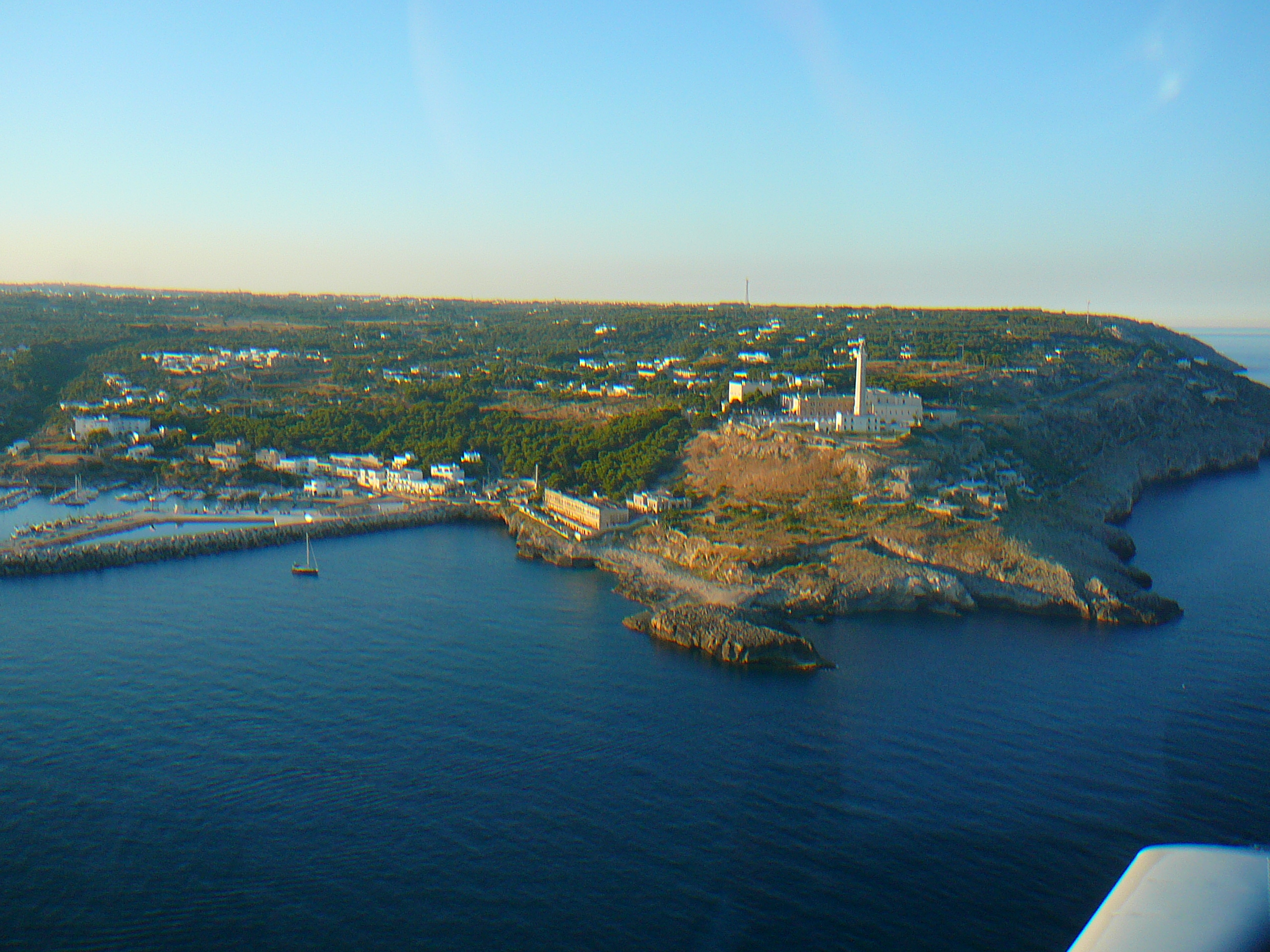 https://www.baialupo.com/gallery/2010-07-puglia/2010-07-29-191142.Panasonic-DMC-TZ1.jpg