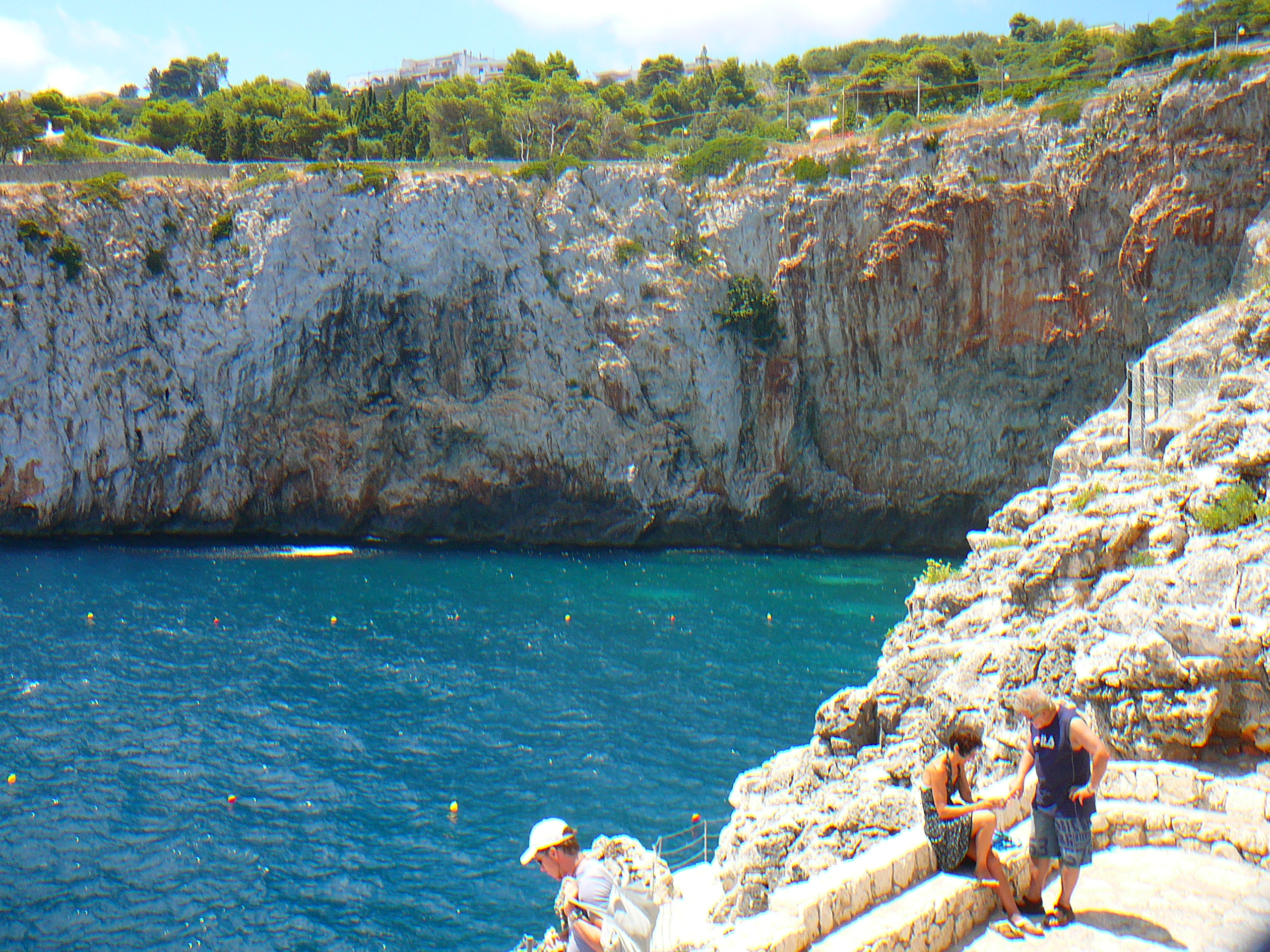 https://www.baialupo.com/gallery/2010-07-puglia/2010-07-30-122312.Panasonic-DMC-TZ1.jpg