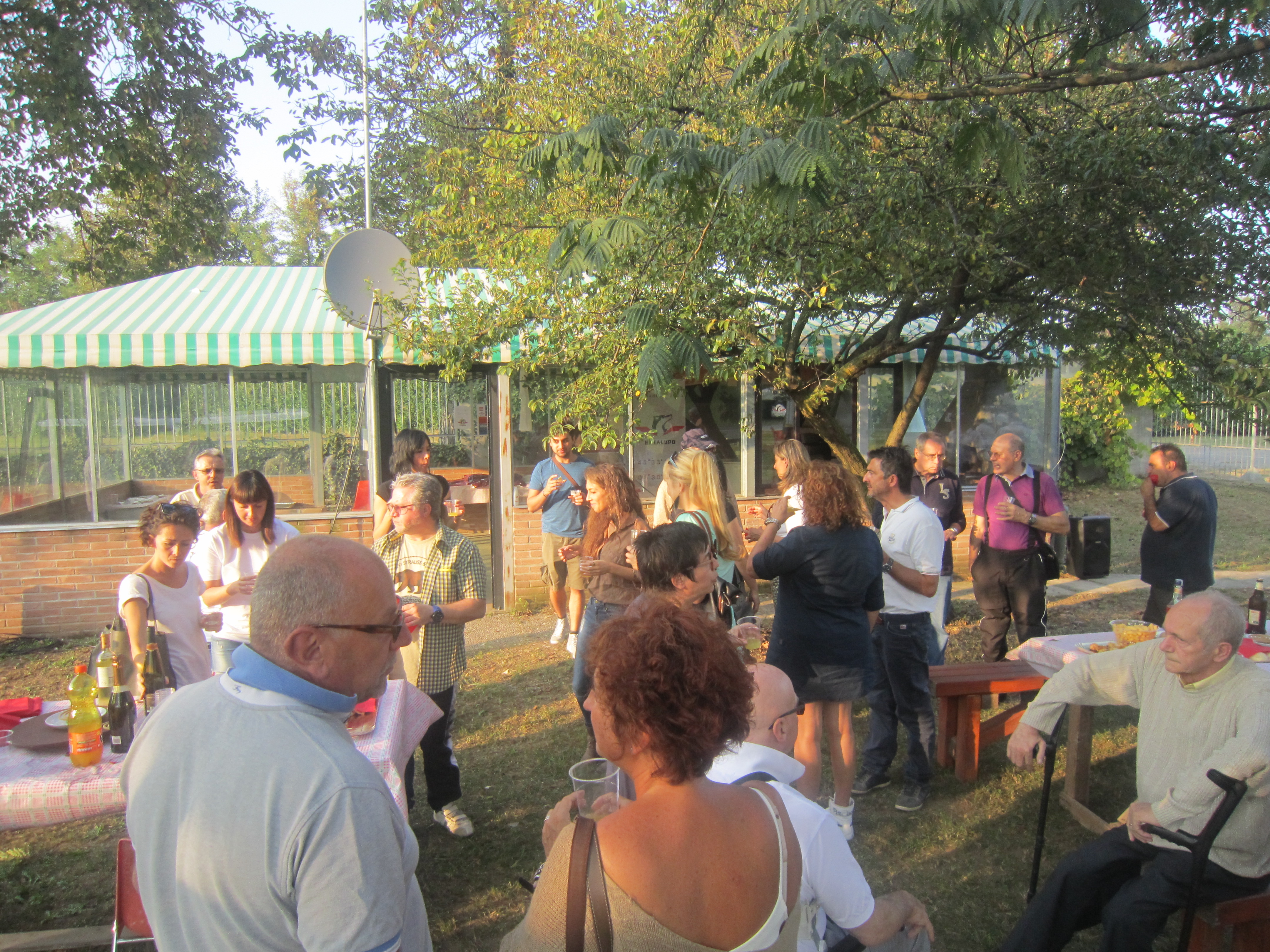 https://www.baialupo.com/gallery/2014-09-baia-aperitivo/2014-09-27_16-56-17-baia-aperitivo.jpg