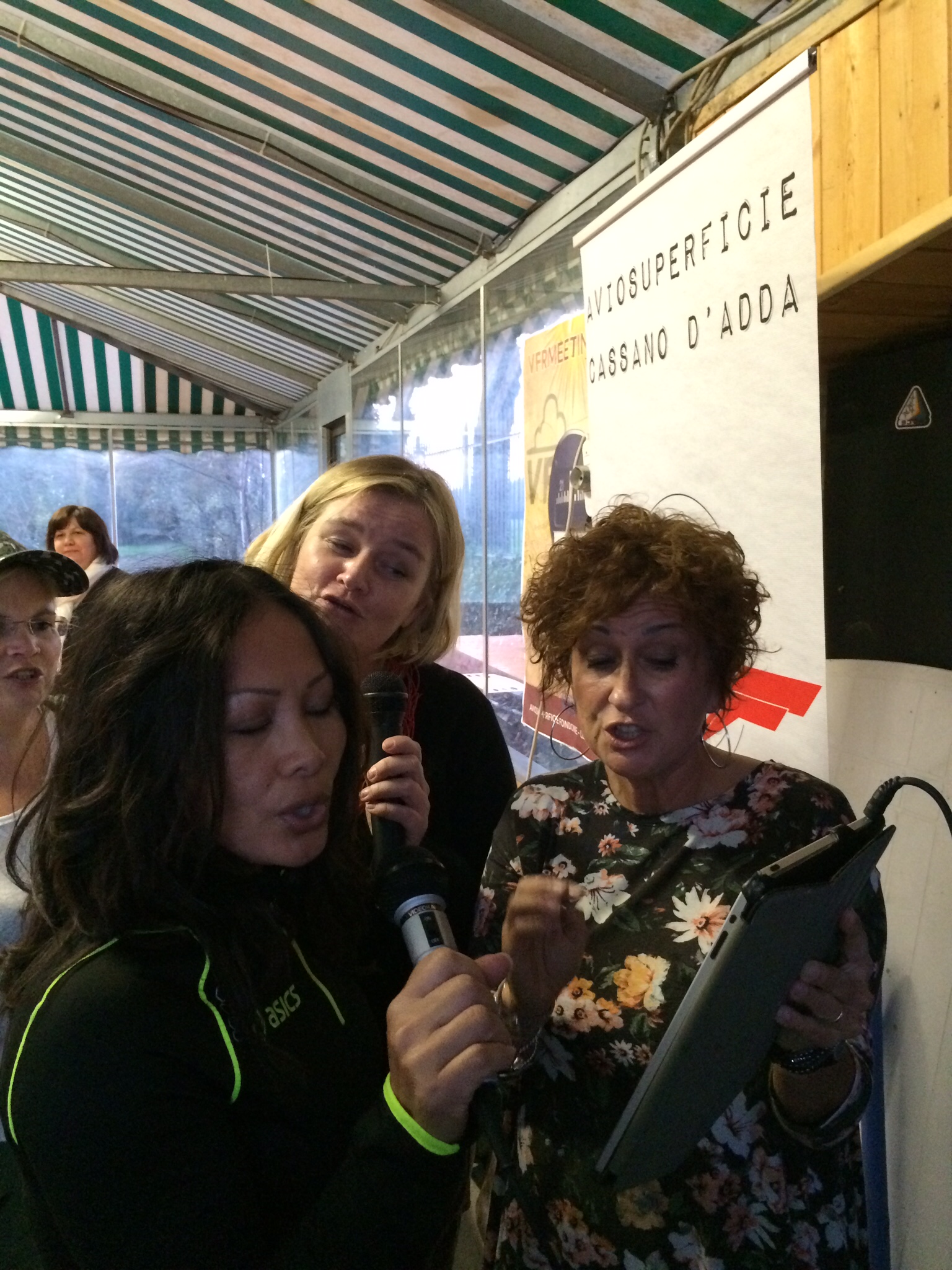 https://www.baialupo.com/gallery/2014-11-pranzo/IMG_0009.jpg