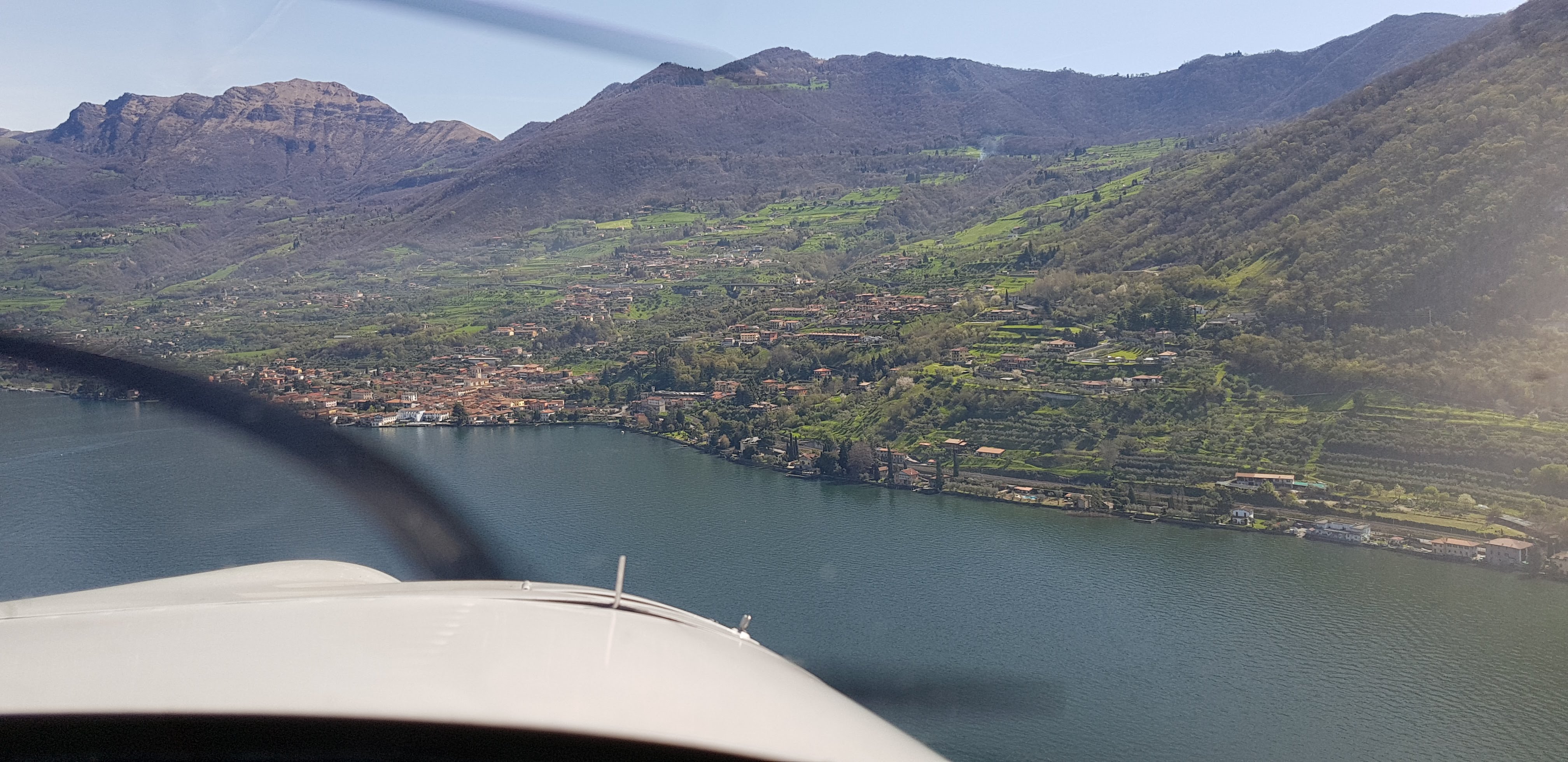 https://www.baialupo.com/gallery/2018-04-iseo/20180414_113320.jpg