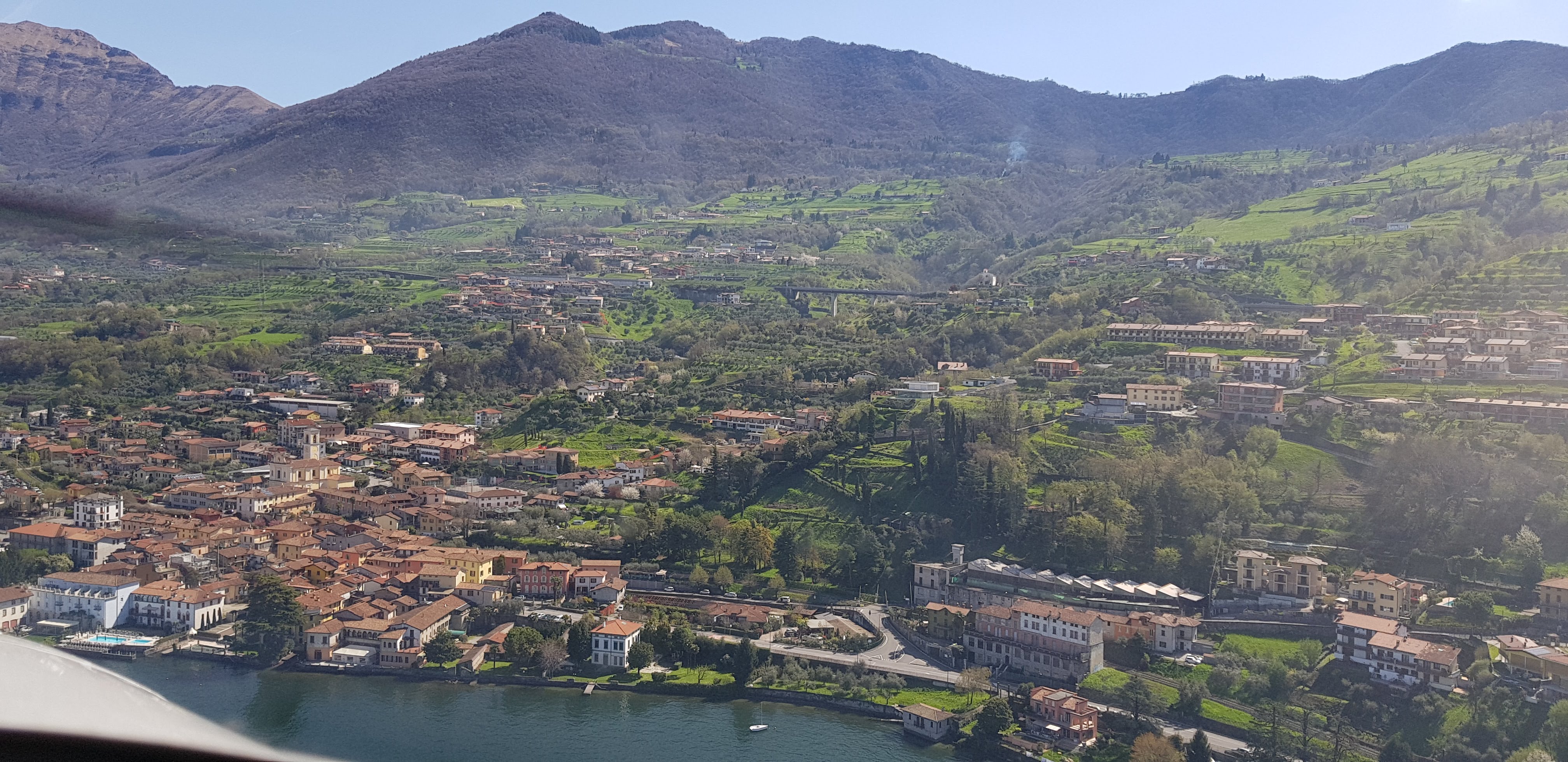 https://www.baialupo.com/gallery/2018-04-iseo/20180414_113335.jpg