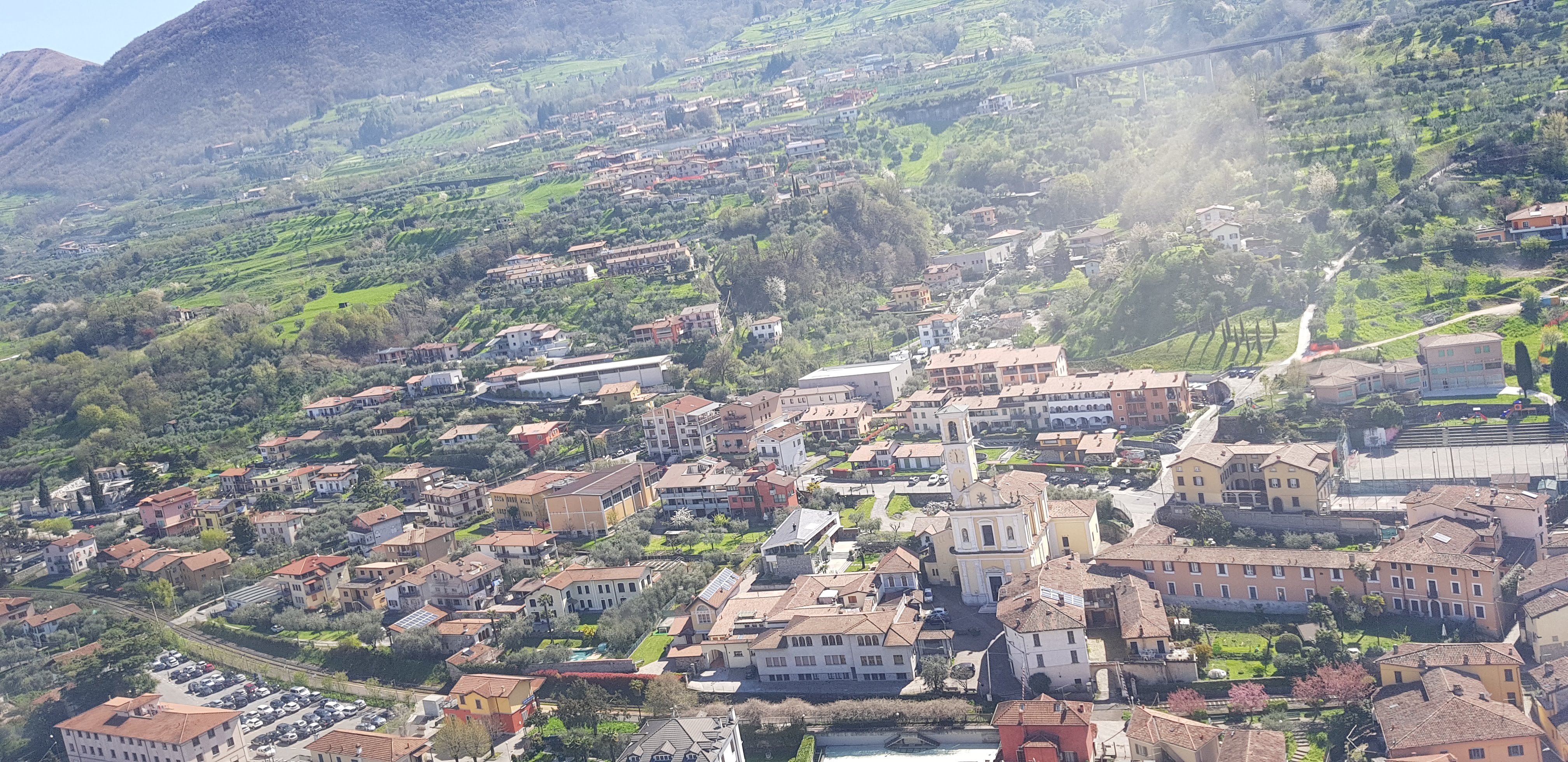 https://www.baialupo.com/gallery/2018-04-iseo/20180414_113342.jpg