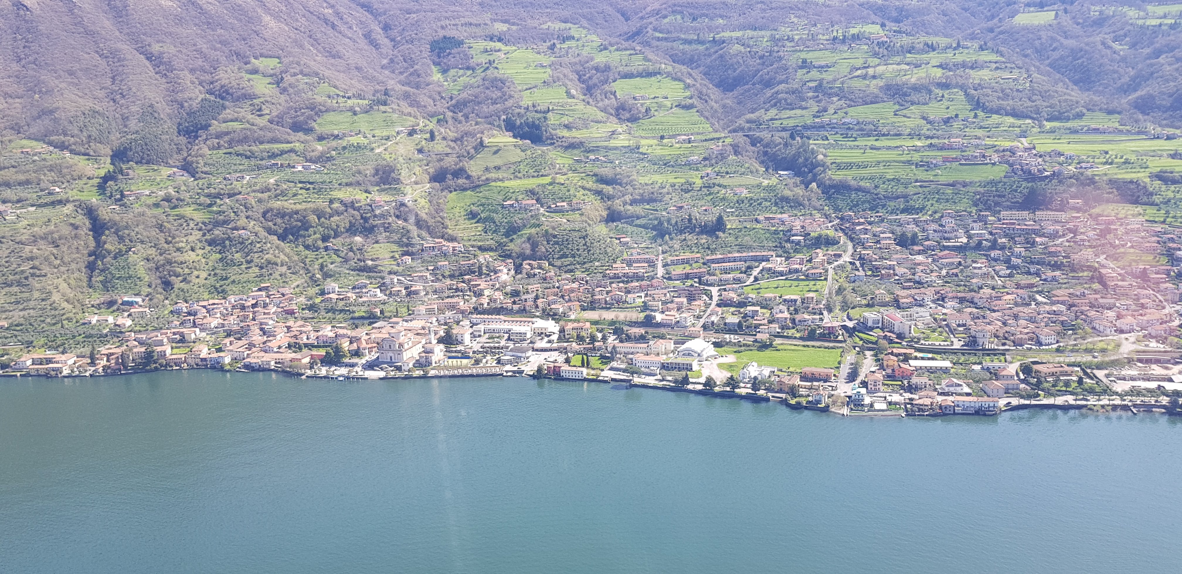 https://www.baialupo.com/gallery/2018-04-iseo/20180414_113428.jpg