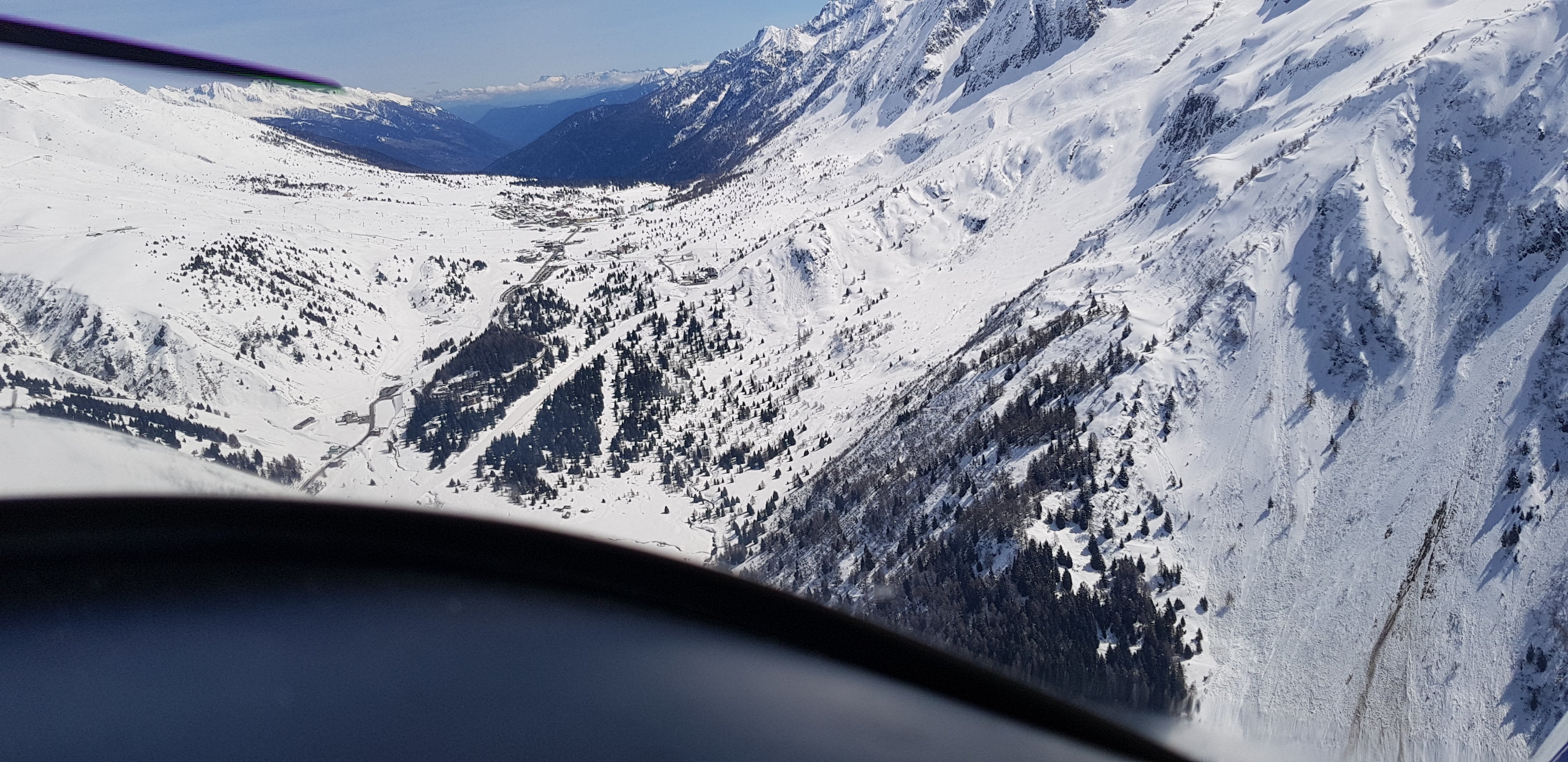 https://www.baialupo.com/gallery/2018-04-iseo/20180414_115826.jpg