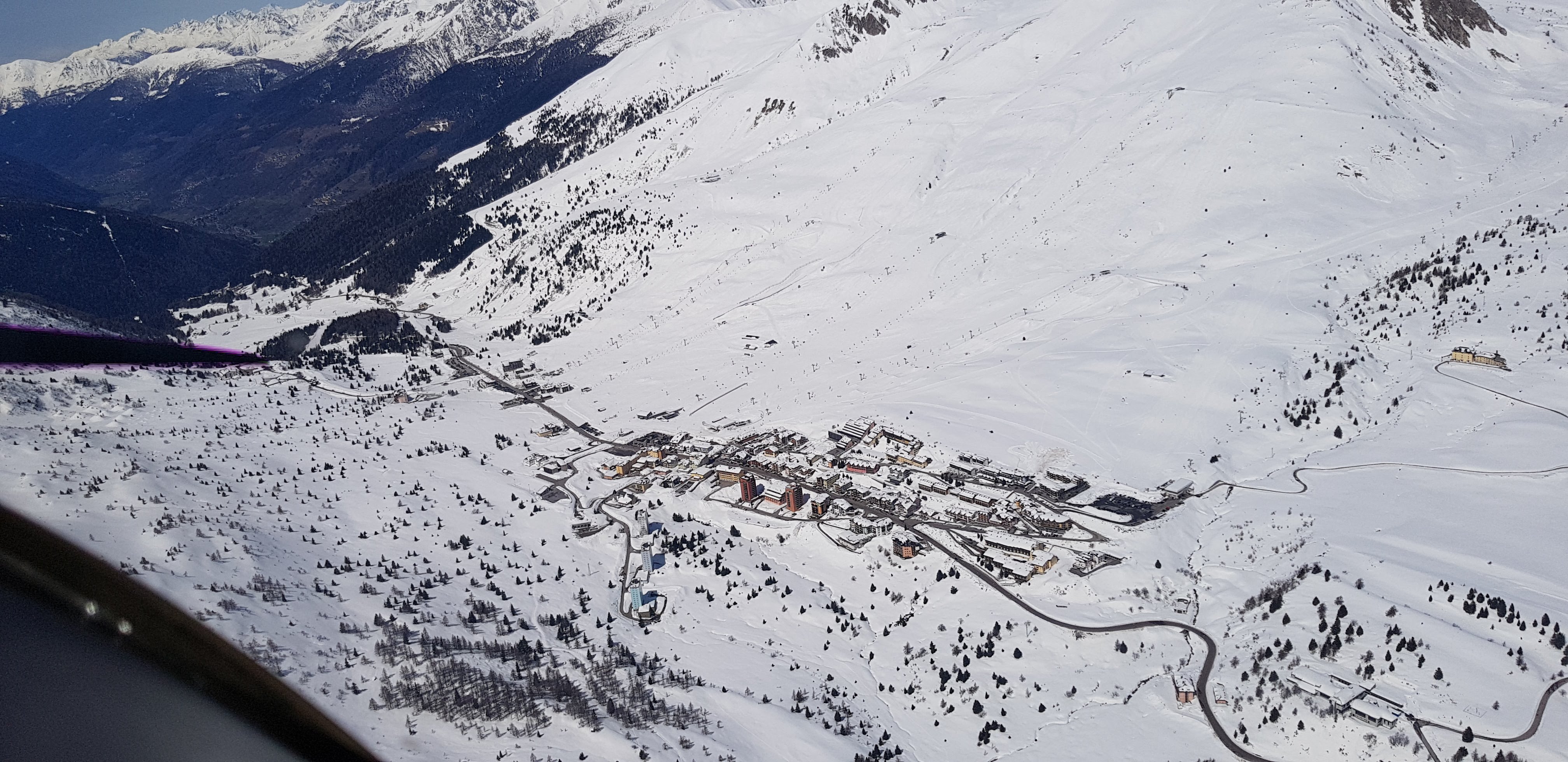 https://www.baialupo.com/gallery/2018-04-iseo/20180414_120023.jpg
