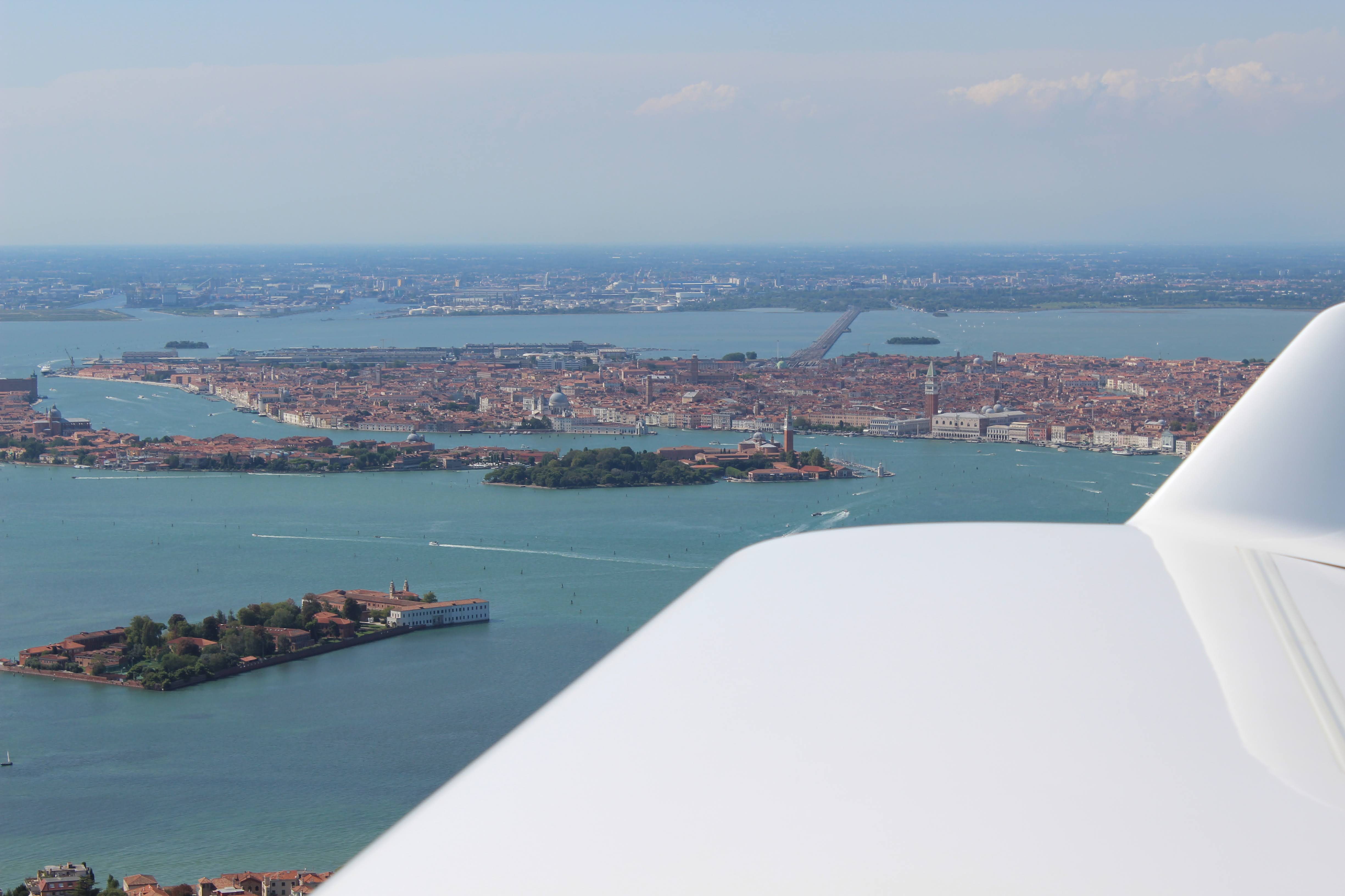 https://www.baialupo.com/gallery/2020-09-venezia/Venezia-2020-08-22-0012.JPG
