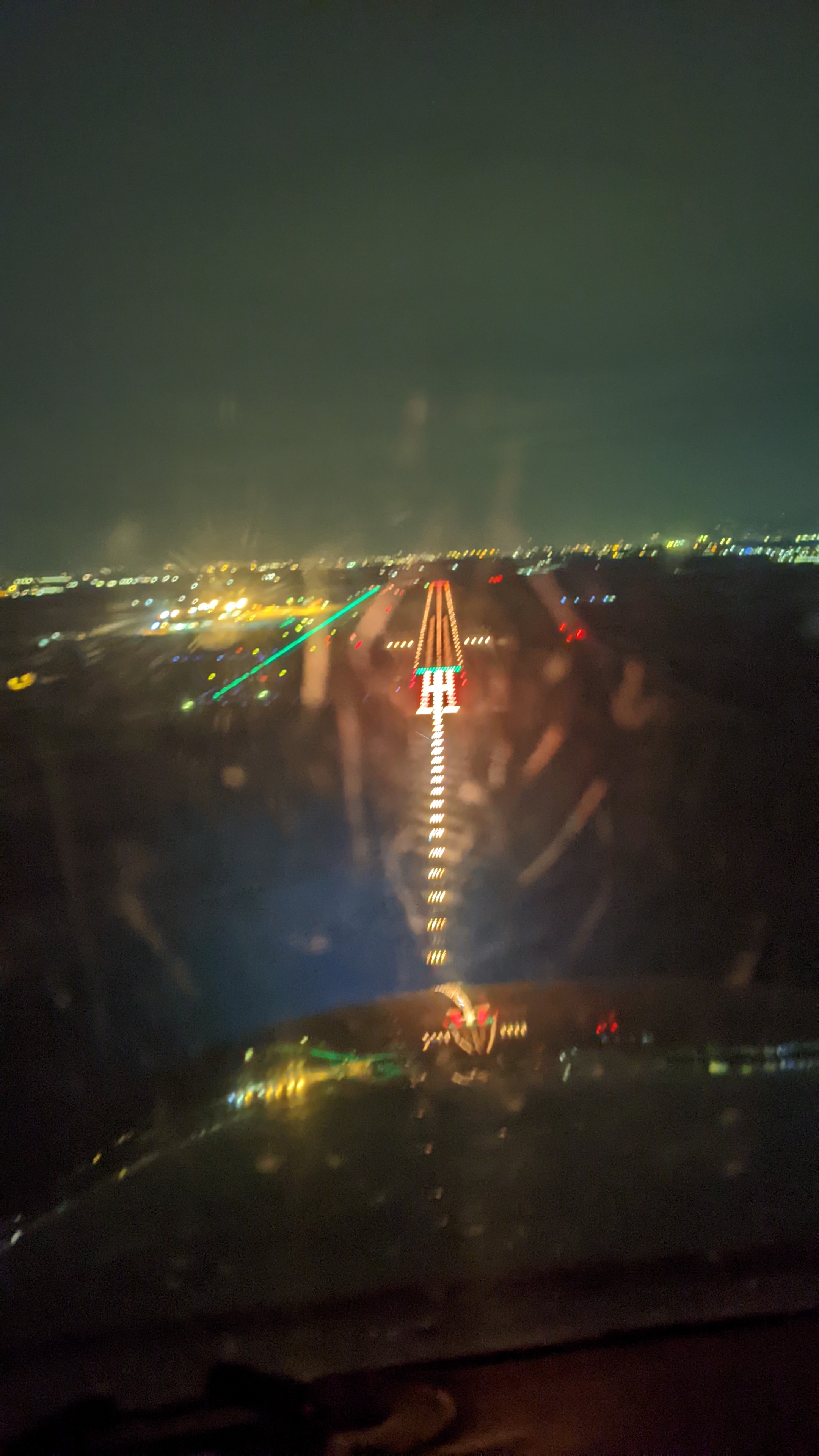 https://www.baialupo.com/gallery/2023-03-vfrnight/PXL_20230406_201925674.NIGHT.jpg
