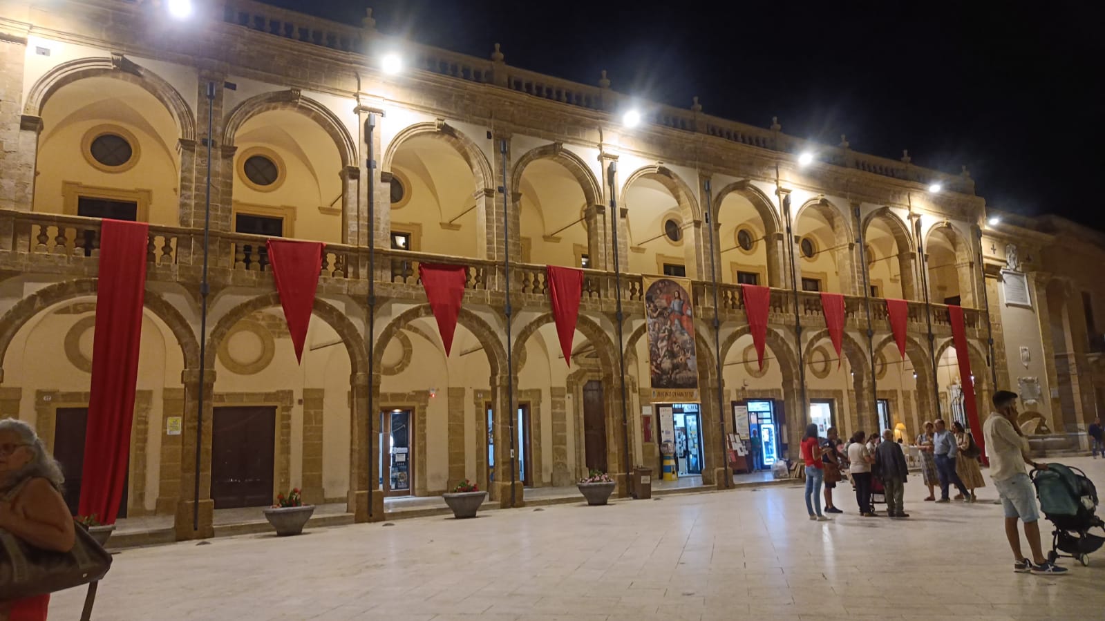 https://www.baialupo.com/gallery/2023-08-sicilia/IMG-20230811-WA0117.jpg