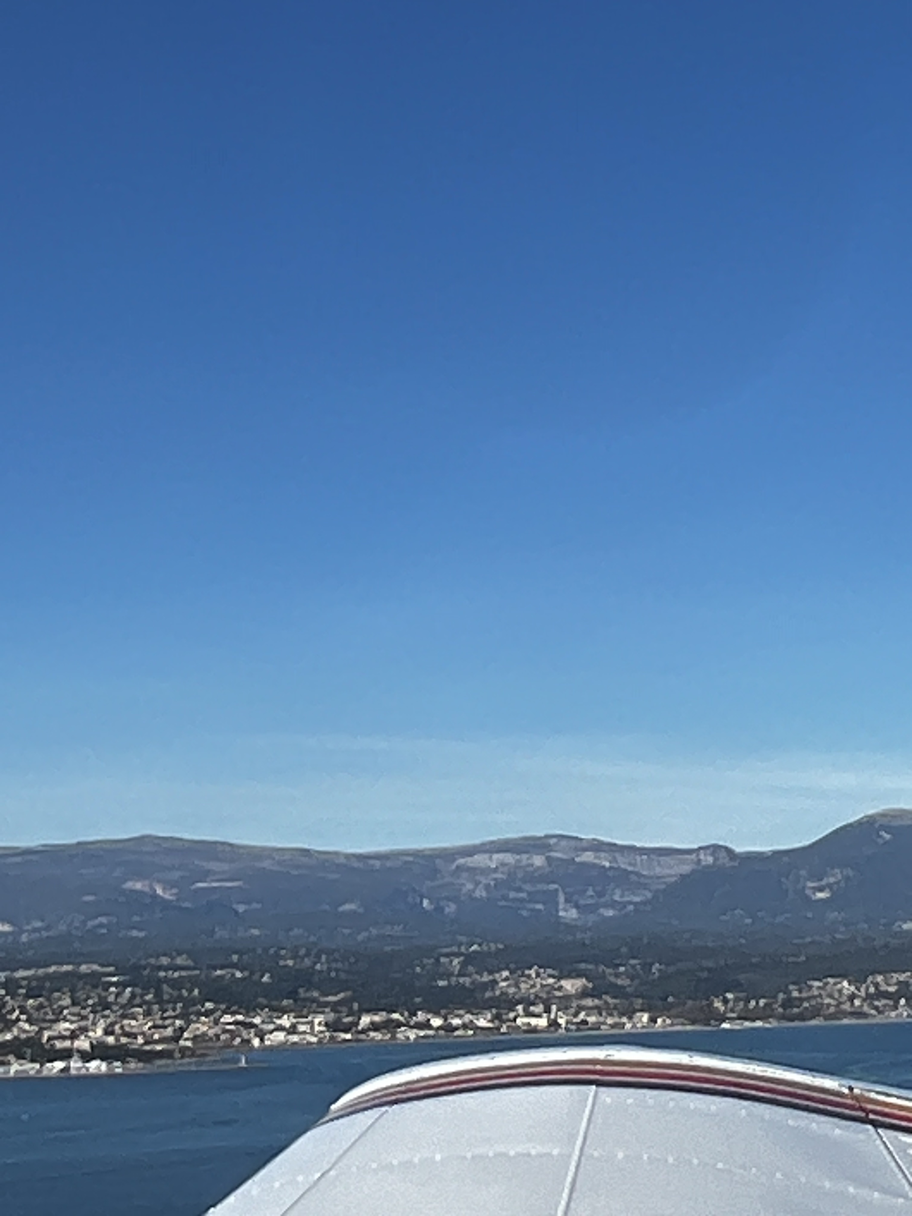https://www.baialupo.com/gallery/2023-11-cannes/IMG_1612.jpg