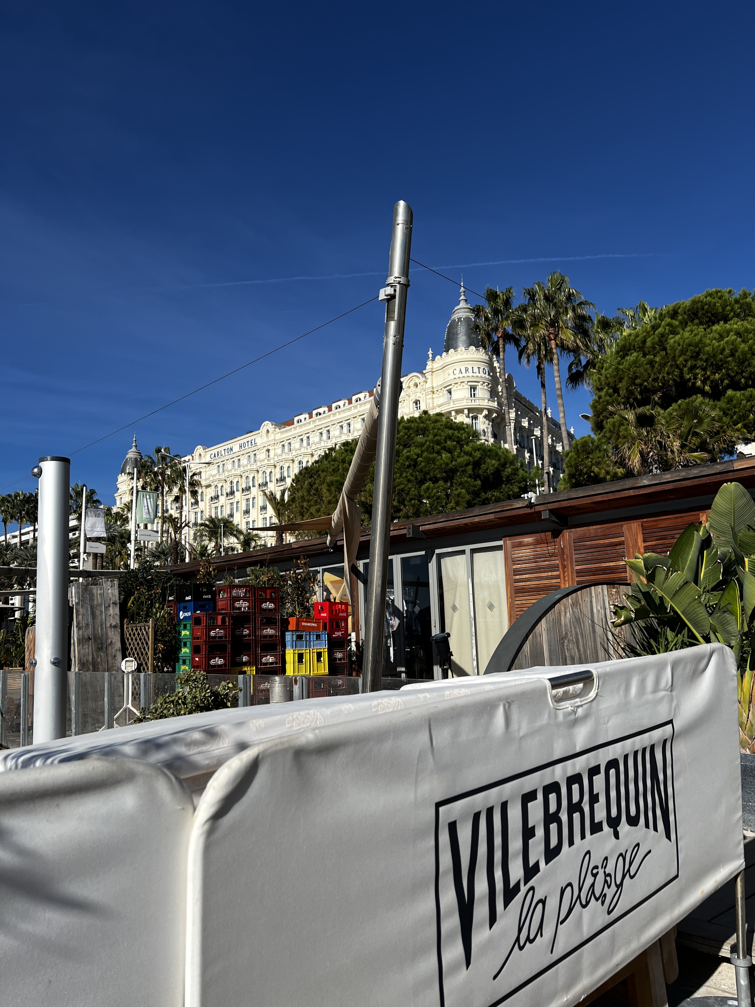 https://www.baialupo.com/gallery/2023-11-cannes/IMG_1636.jpg