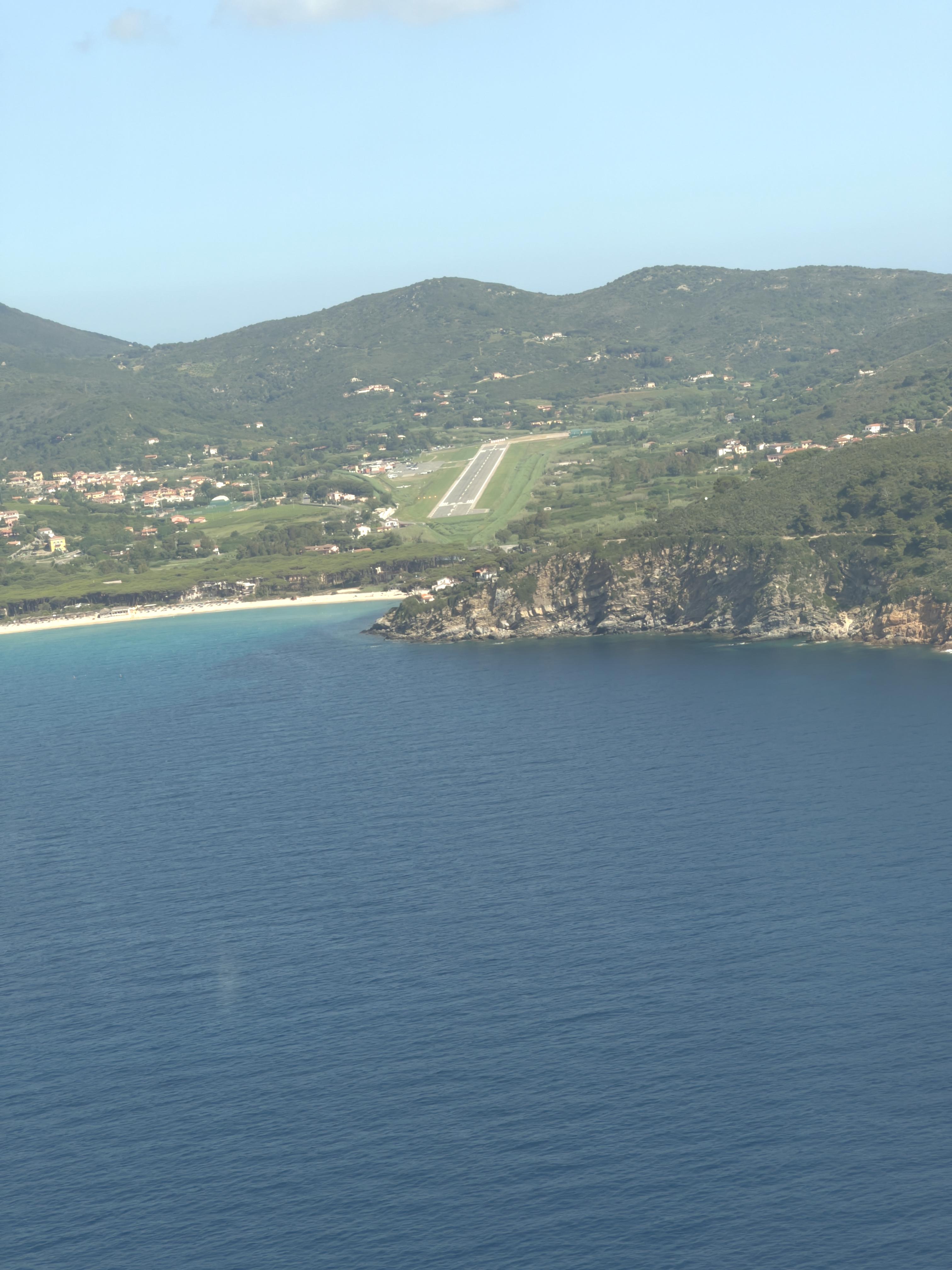 https://www.baialupo.com/gallery/2024-05-elba/IMG_3234.jpg